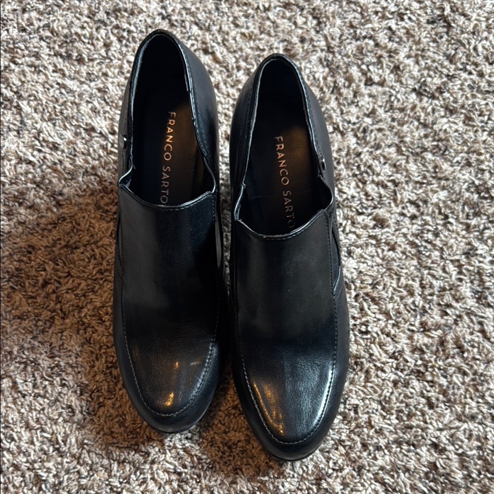 Franco Sarto Black Loafers Slip-Ons